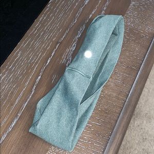 Lululemon headband